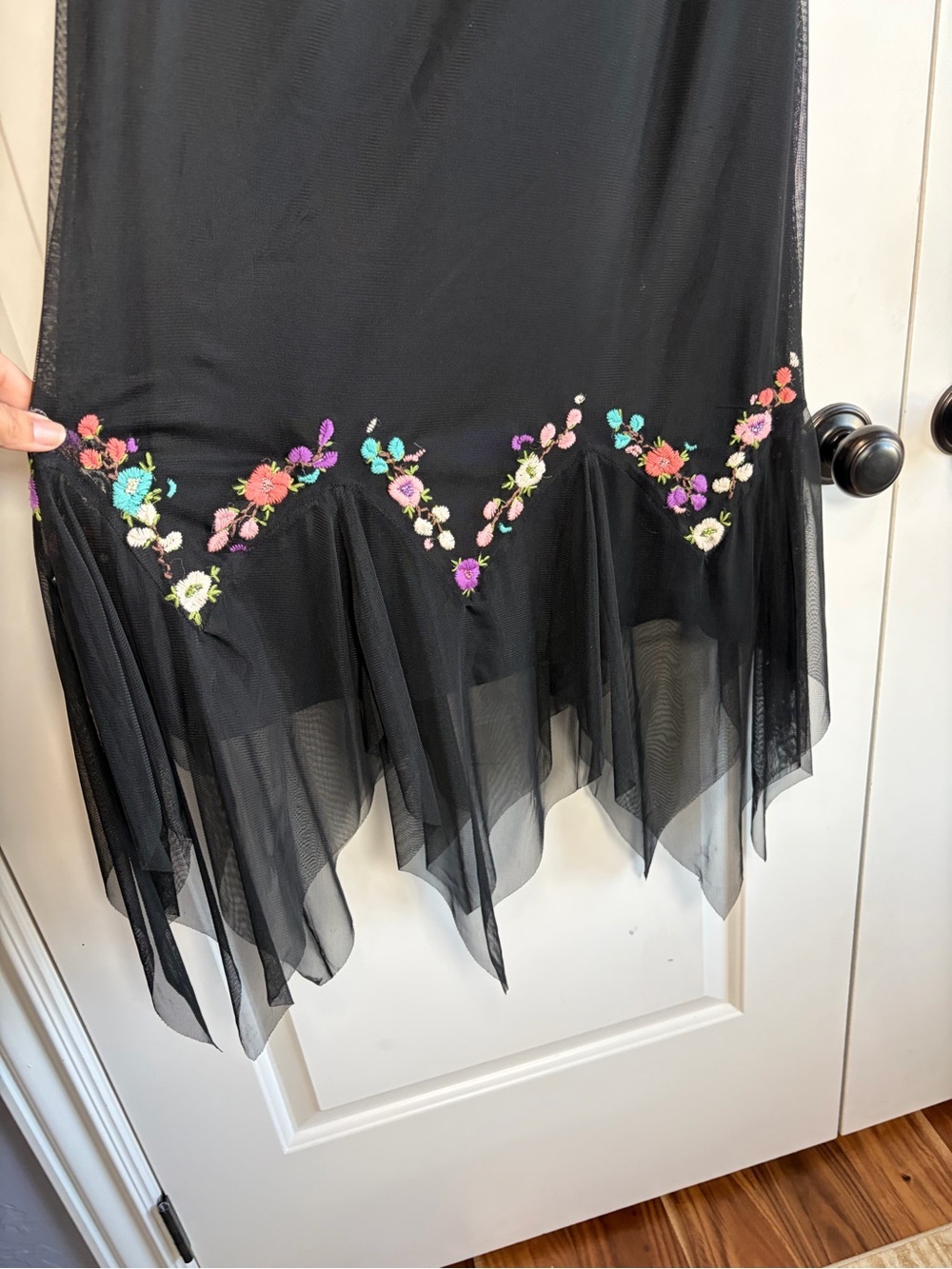 Vintage RARE Y2K MIXIT Floral Embroidered Handkerchief Hem Midi Slip Dress - Picture 4 of 9